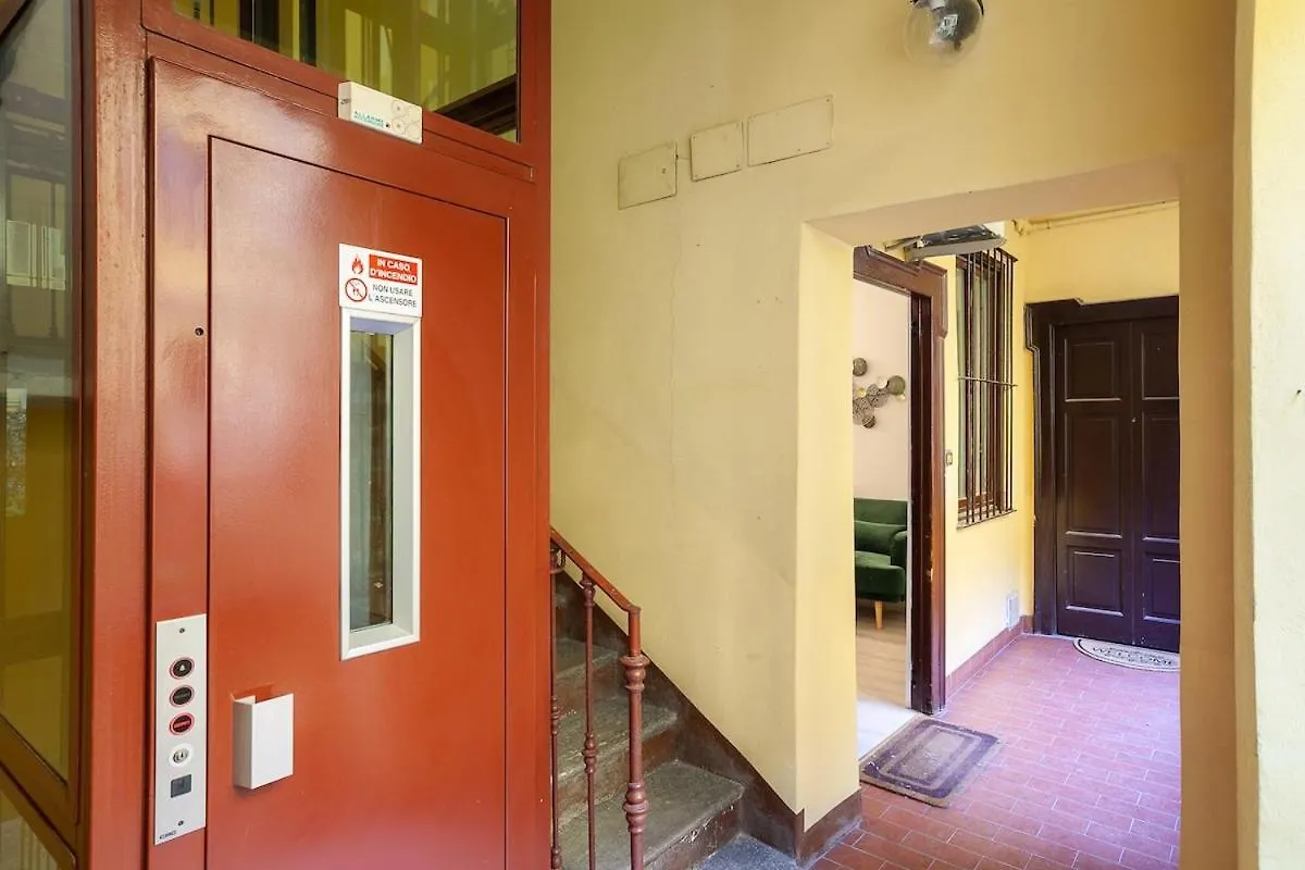 Renovated Apartment In The Center Of Milão Itália